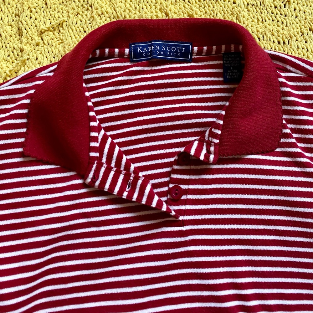 Cute little red striped top ⚓️⛵️ Vintage style🍒